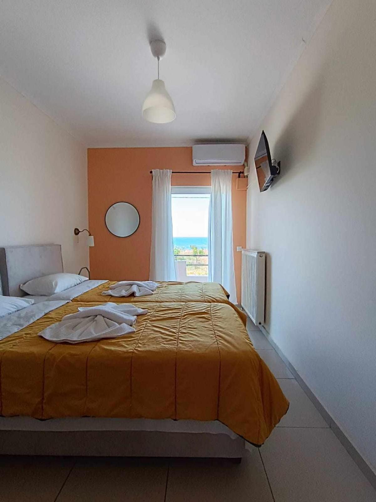 Faros Apartments Митикас Экстерьер фото